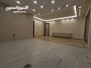  3 شقه اخير مع روف دوبلكس 250 م وترسات 90 م إطلاله دائمًا في اجمل مواقع قريه النخيل بسعر مميز