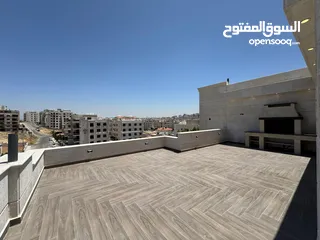  20 شقة بسعر مغري شارع المطار حي النخيل طابق ثالث مع روف دوبلكس  مساحة 225 م وترس خارجي 90 متر