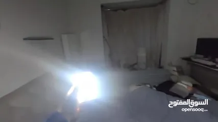  6 مصباح LED القابل لإعادة الشحن او طاقة شمسية متوفر حجمين