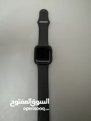  4 Apple Watch SE