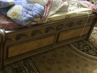  4 غرفة نوم خشب لاتيه