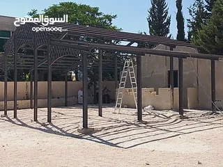  18 هنجر مطعم او كافيه او منزل)  Structural steel  للبيع .جديد ، لم يستعمل .. H ,90 kilograms ل  وزن كل