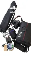  3 كاميرا كانون camera canon 250d مابتفرق عن الجديد ابدا الا انها مطلعة من كرتونتها