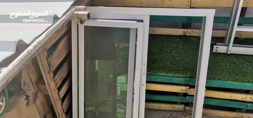  2 نوافذ للببع مستعمل ونظيف
