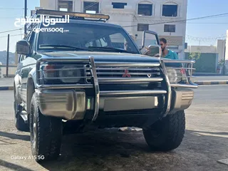 15 ميتسوبيشي باجيرو موديل 1997 نخب فحص كامل دفع رباعي السعر قابل للتفاوض