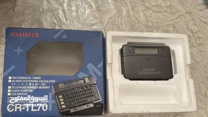  2 AIWA CR-TL70 Radio Receiver Calculator with Philips Headphones Working