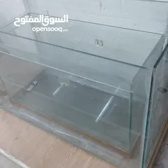  4 حوض سمك بمقاسات مختلفة