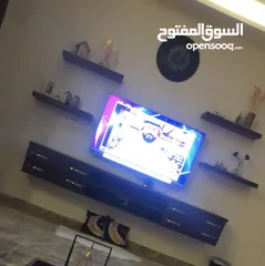  5 طاولة تلفزيون خشب لاتيه تقيل جدا استعمال خفيف