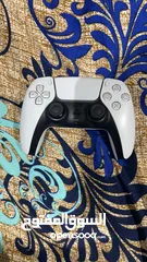  3 ps5 controller in very good condition