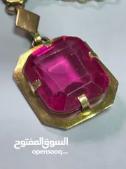  14 حجر الياقوت القديم