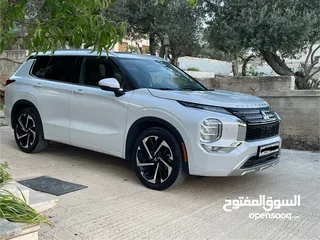  6 MITSUBISHI OUTLANDER  MONTERO SPORT