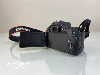  4 كاميرا كانون EOS 200D للبيع