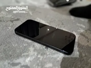  2 iphone 15 promax 256gb مع كرتونه بحاله ممتازه