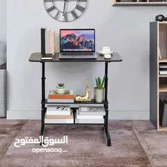  9 طاولة لابتوب خشبية بتصميم عصري ومتين سطح واسع يكفي لابتوب، دفتر محاضرات، كتب وأقلام وحتى القهوة .