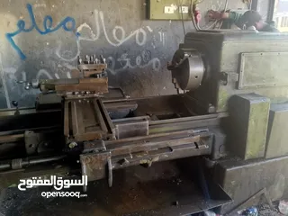  6 مخرطه الماني شرقي طول 3متر