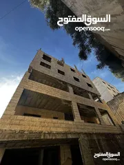  1 شقة بدون تشطيب في الجاردنز