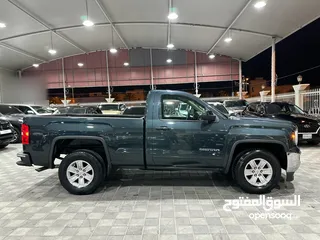  8 GMC Sierra