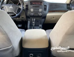  14 Mitsubishi Pajero GLS 2012 Oman vehicle For sale