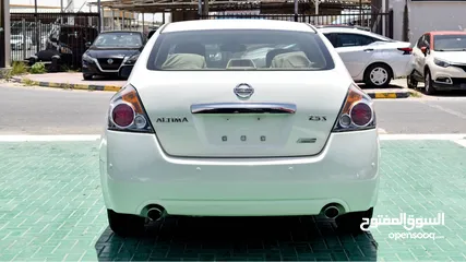 7 Nissan Altima 2012 GCC without problems