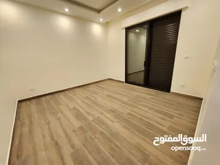  24 روف للبيع في دابوق / الرقم المرجعي 14152