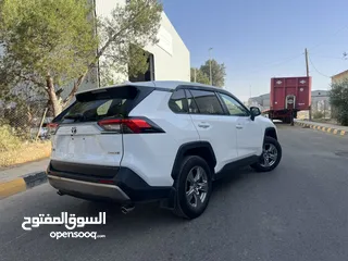  6 تويوتا RAV-4 2022 ليثيوم