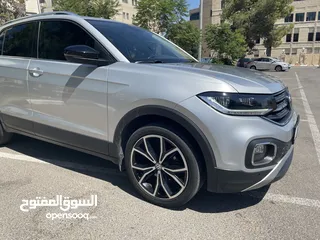  4 فولكس T.cross