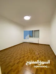  9 شقة مميزة للبيع في الجاردنز - خلف بن العميد طابق ثالث 200م مع روف 100م بسعر مغري