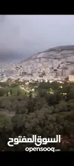  3 شقه. 162 م2 راقيه مطله وكاشفه قريبه من. المنتزه. ووسط البلد موقع حيوي