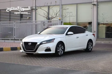  2 Nissan Altima 2.5 S - GCC - 2022