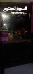  2 خزانه مستعمل مع بيرو