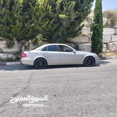  1 مرسيدس E240