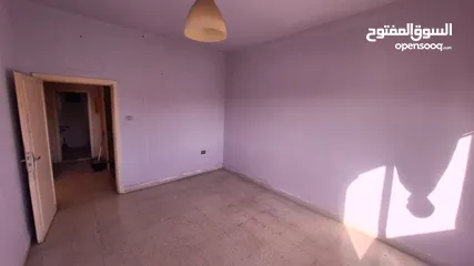  5 شقة للبيع في جبل عمان شارع سليم عبد الهادي