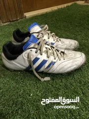  14 الاثنين ب 10 دنانير سعر حرق ونهائي واذا مش اصلي لا تشتري واحد ركض وواحد اصابع اديداس للطابة