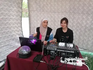 4 تأجير دي جي _سماعات _كراسي _ثيمات _تجهيزات حفلات وجميع الخدمات