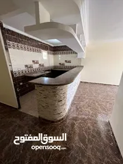  2 سبورتنج فيو النادي