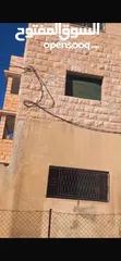  4 شقة طابق أرضى مع حديقة وكراج بجانب دوار ابوأشرف يصلح لحضانه أو سكن