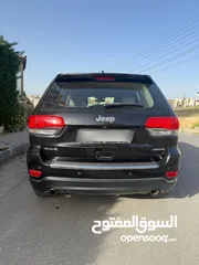  5 Jeep Grand Cherokee Limited 2014 Black Exterior Color