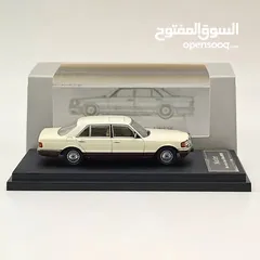  2 MERCEDES BENZ 560SEL W126  1/64 SCALE