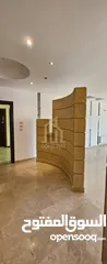  7 في أجمل مواقع الرابية قرب المدارس المعمدانية شقة طابق ثالث 200م بتشطيبات راقية /ref 9009