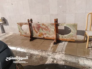  1 مغسله حوضين رخام طبيعي اونيكس بنص قيمه سوق مستعجل في الرياض بسعر 3500 ريال سعودي