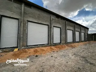  1 ورشه متحركه لخدمة أبواب رول(أبواب المحلات التجارية)هدفنا إرضاء الجميع