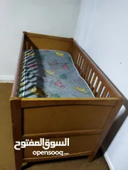  3 سرير اطفال ماركة  Mothercare  صناعة بريطانيه  أبعاده  140 *70*88