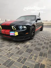  2 ford mustang V6 149000 km only