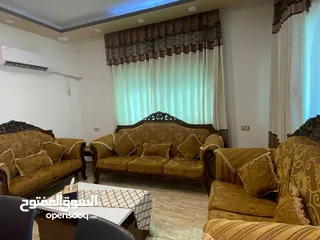  3 طقم كنب / اربد - منطقة البارحة