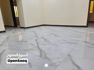  16 للبيع بيت بالرفاع الشرقي مجدد بالكامل