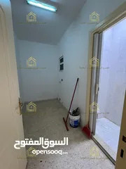  19 شقة مميزة - ام أذينة - 4نوم 2ماستر - 317م