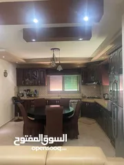  2 شقة مميزة بإطلالة رائعة سوبر ديلوكس على الشارع الرئيسي. منطقة خلة قيس قريبة جدا على بيت جالا ...