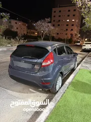  8 فورد فييستا