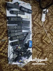  5 Recover TV remote is good condition all