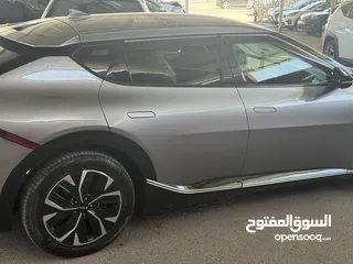  10 Ev6 فحص كامل بحاله الشركه لاينقصها شي كوشوك وكاله شاحن اصلي عداد 36 ألف بحاله الوكاله بطاريه كبيره 7